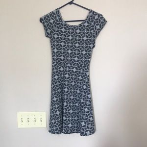 Cute pattern dress!